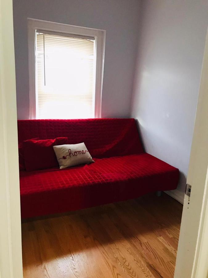 Renovated, 10 Min From The City ボストン エクステリア 写真