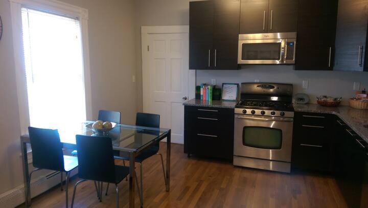 Renovated, 10 Min From The City ボストン 部屋 写真